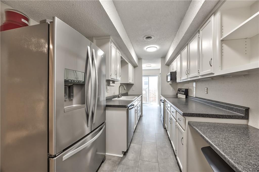 Photo 6 of 1421 E Mart-Way Circle #C