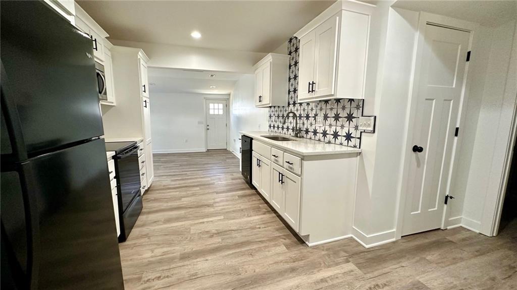 Photo 5 of 102 E 3rd Street