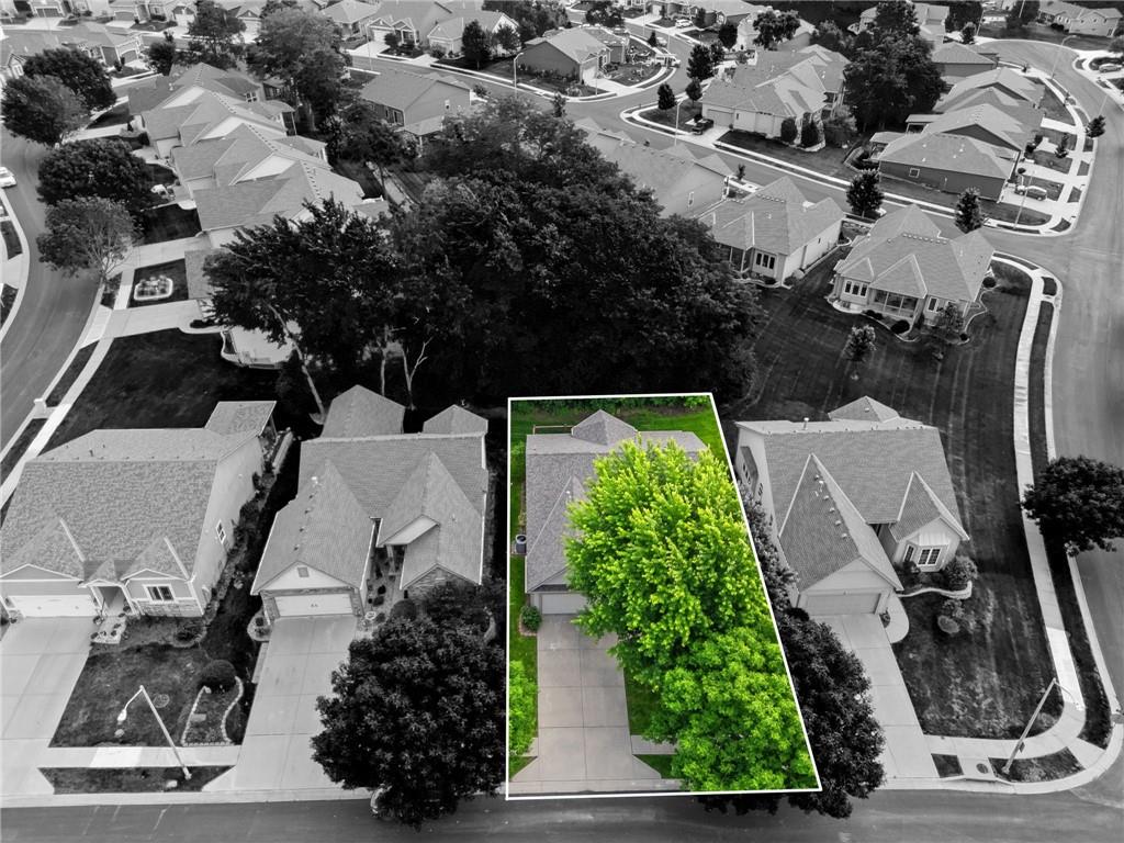 Photo 4 of 8655 N Britt Avenue