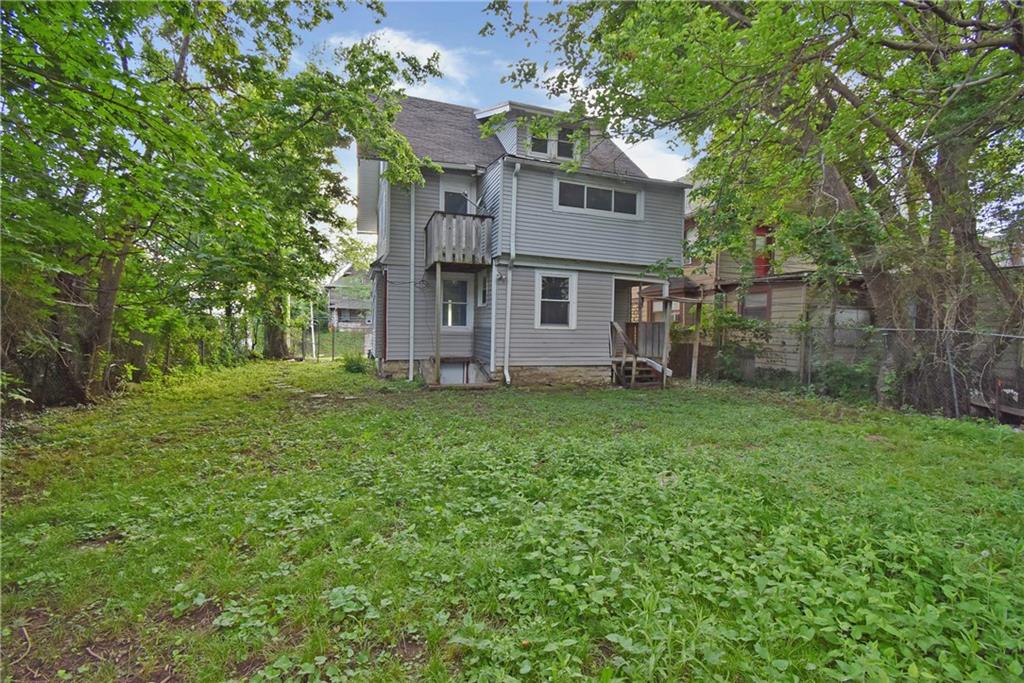 Photo 5 of 3733 Prospect Avenue