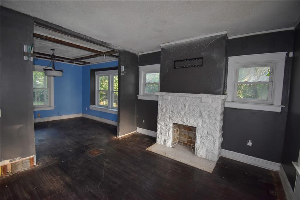 Photo 6 of 3733 Prospect Avenue