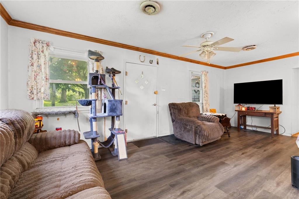 Photo 5 of 1046 S 79th Terrace