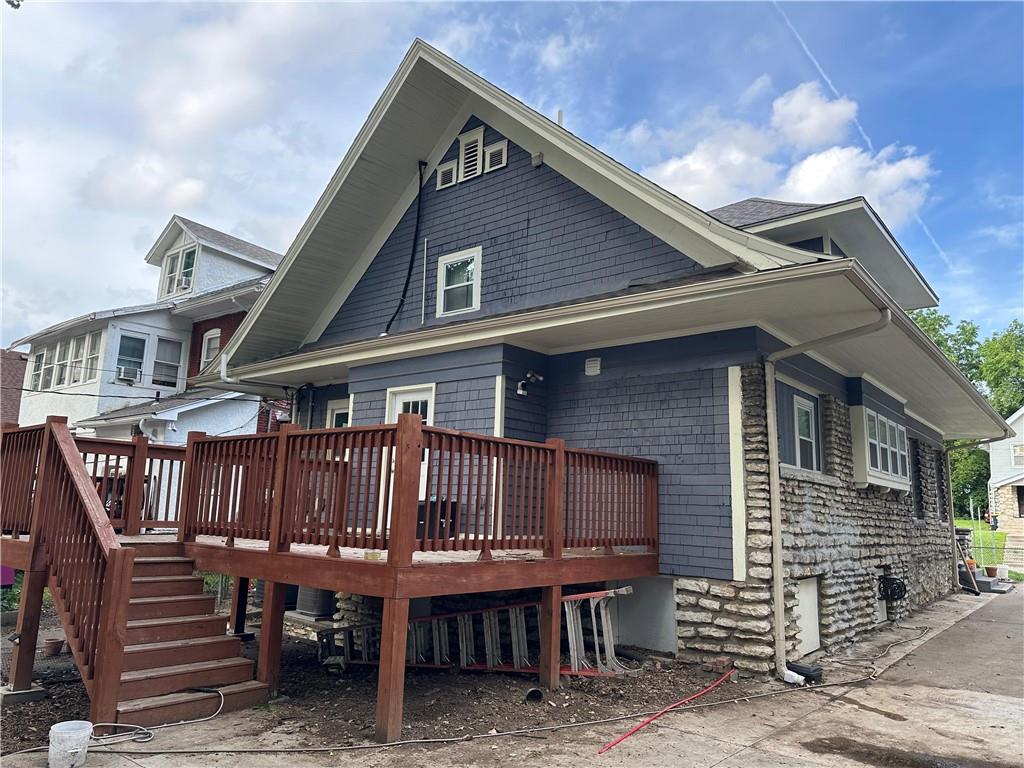 Photo 4 of 3416 S Benton Avenue
