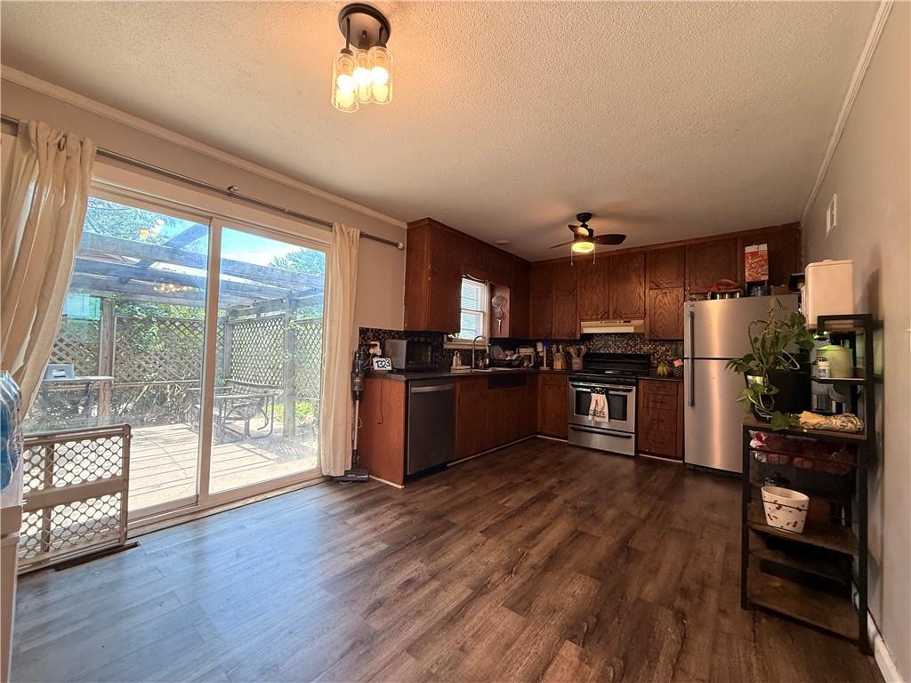 Photo 2 of 719 N 86th Street
