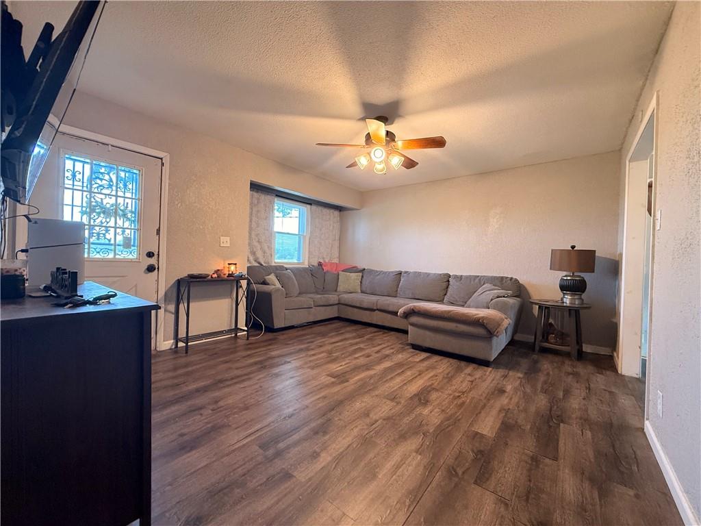 Photo 3 of 719 N 86th Street