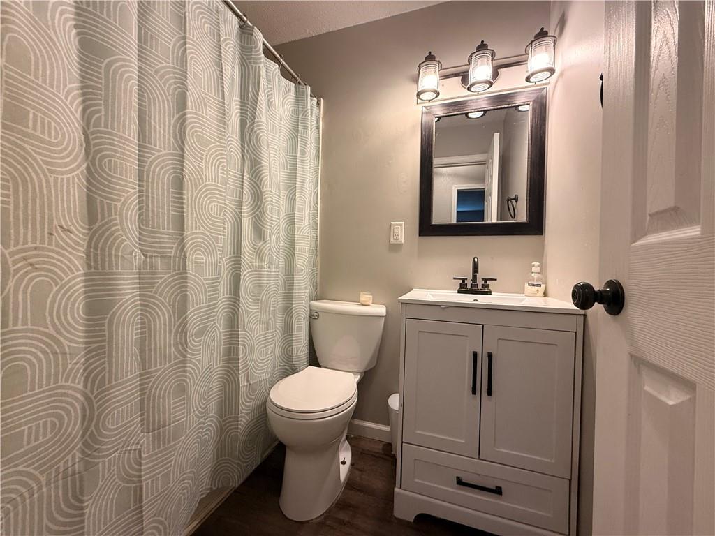 Photo 5 of 719 N 86th Street