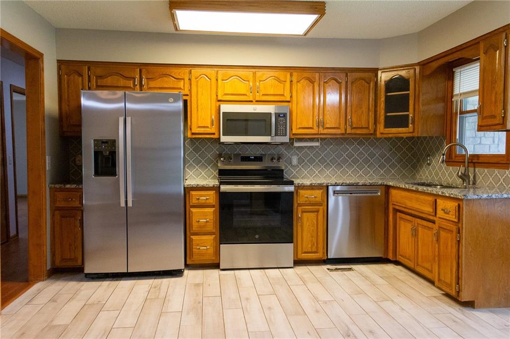 Photo 4 of 1213 Milwaukee Street
