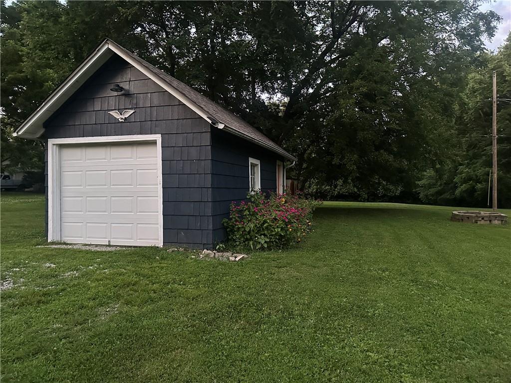 Photo 5 of 13811 Belmont Avenue