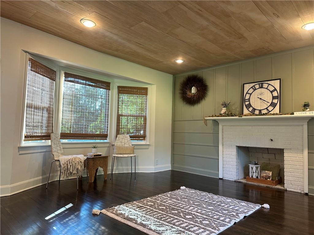 Photo 7 of 13811 Belmont Avenue