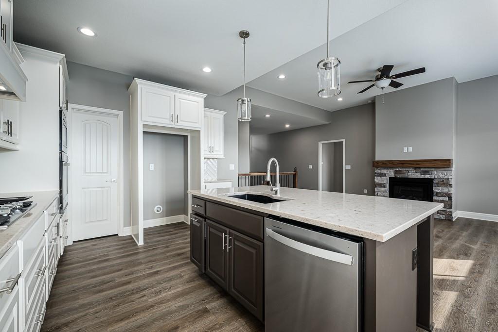 Photo 6 of 15601 Austin Court
