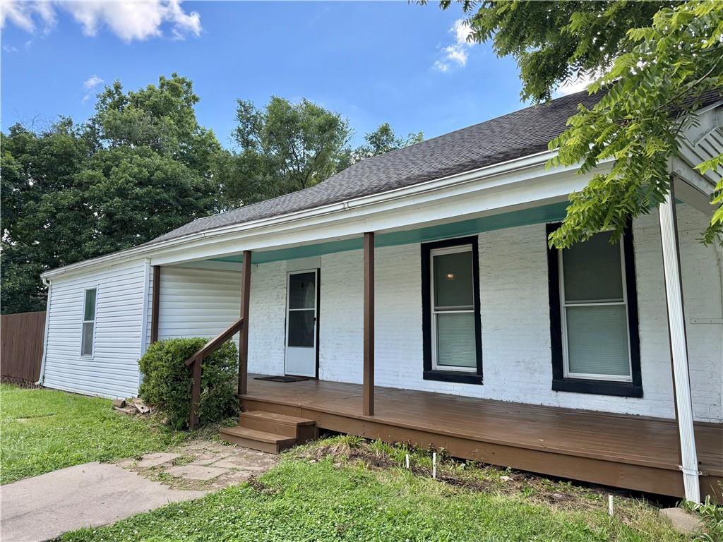 Photo 2 of 1000 4th Street
