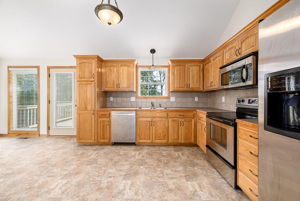 Photo 6 of 11212 Rowland Avenue