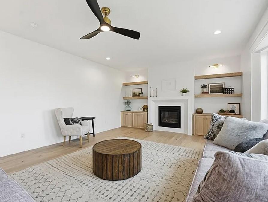 Photo 6 of 2308 Foxtail Drive
