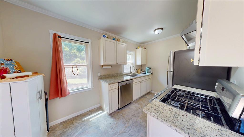 Photo 5 of 2928 N 43rd Street