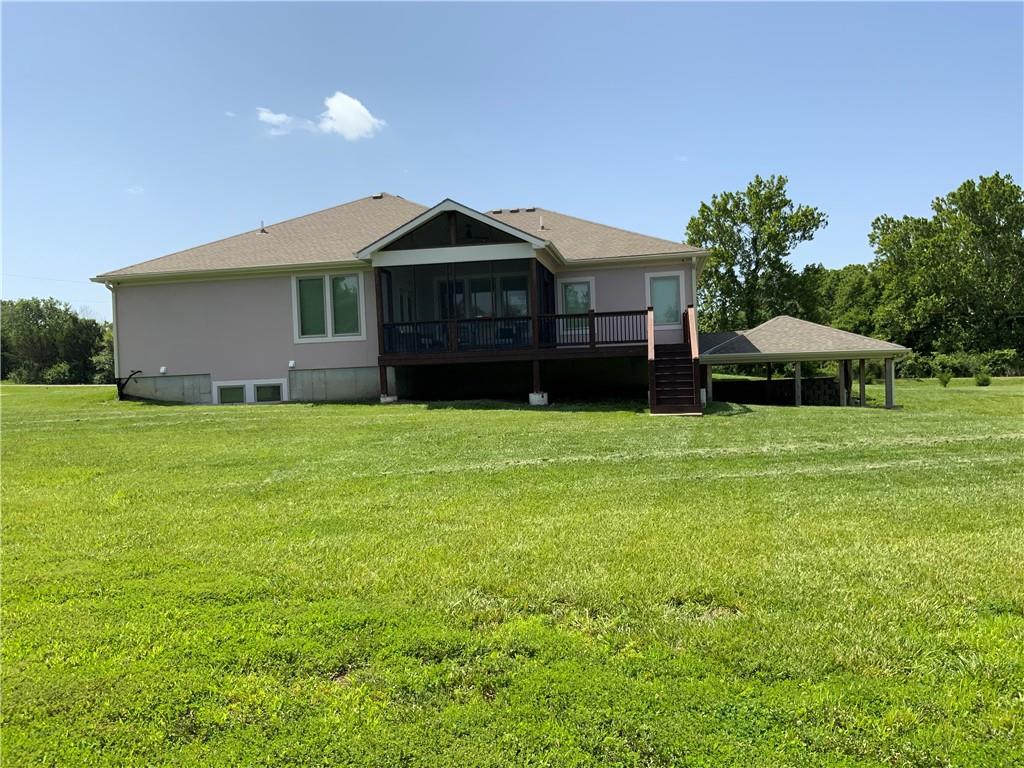 Photo 4 of 18144 Evans Road