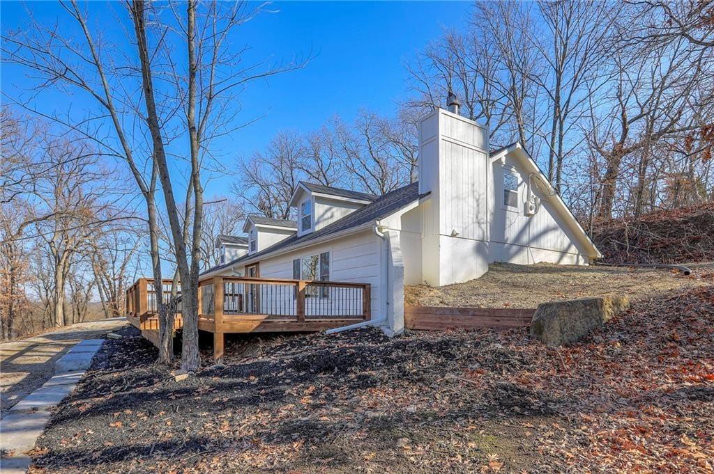 Photo 5 of 8721 S Hardsaw Road