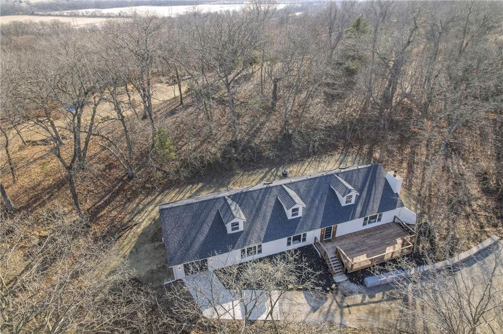 Photo 6 of 8721 S Hardsaw Road