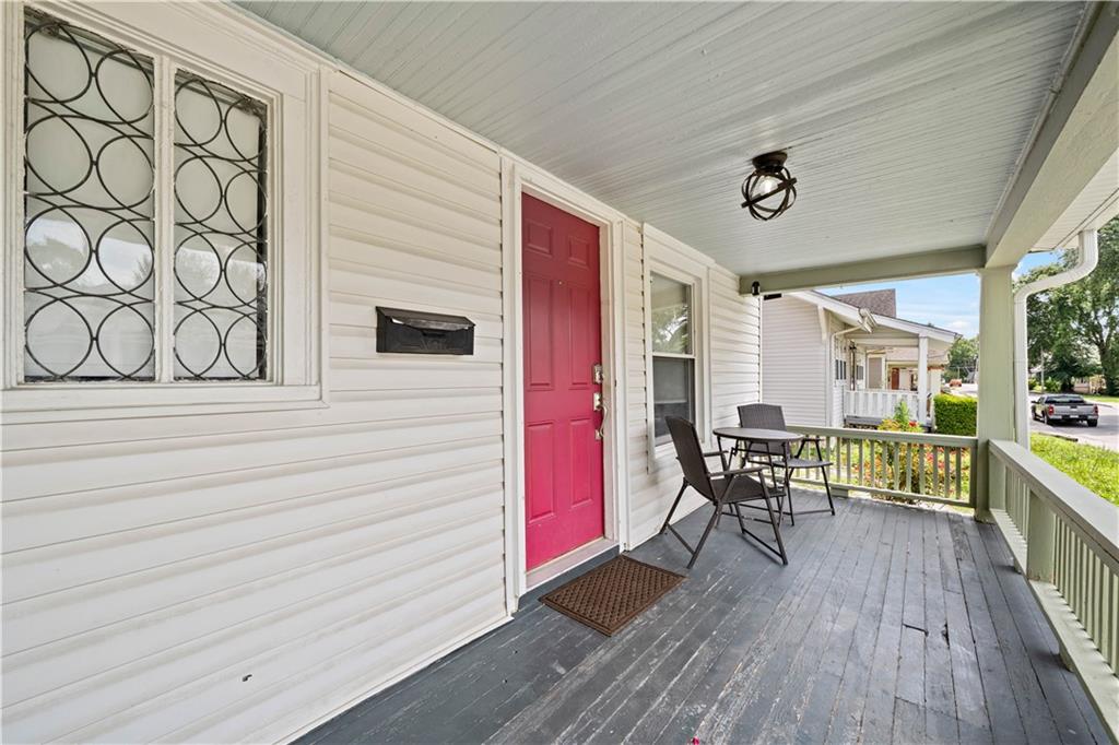 Photo 2 of 4409 Bell Street