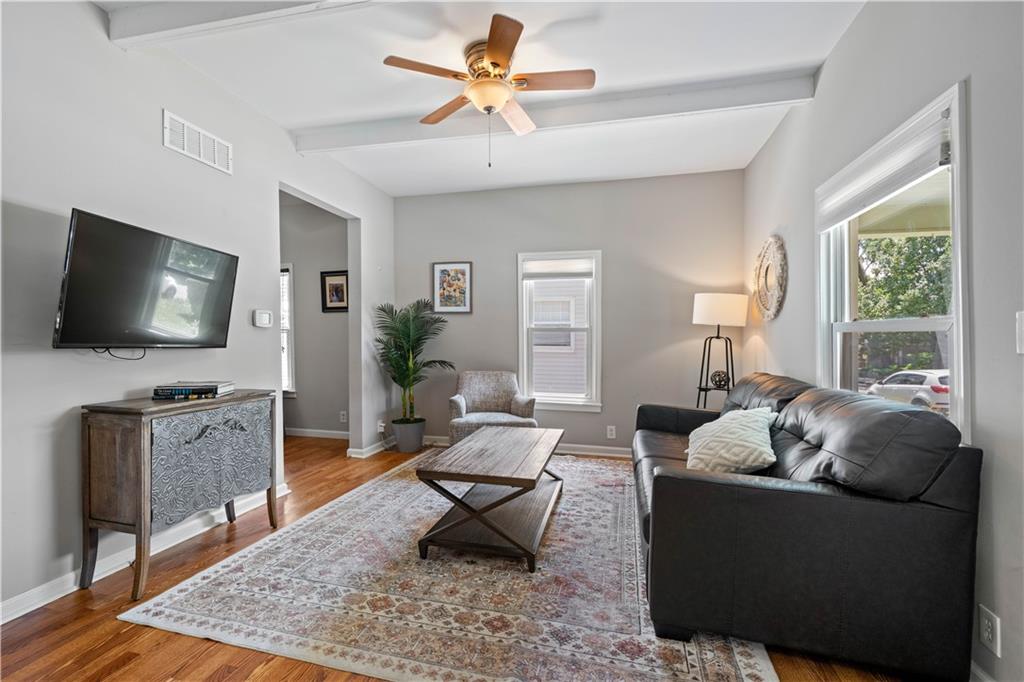 Photo 4 of 4409 Bell Street