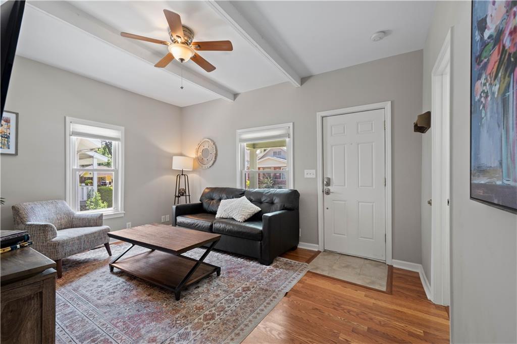 Photo 5 of 4409 Bell Street