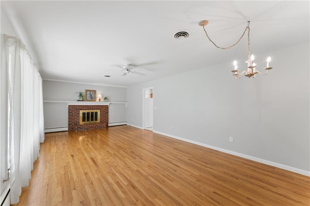 Photo 5 of 5801 Floyd Street