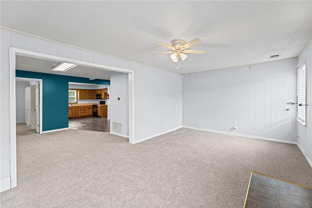 Photo 6 of 139 Kane Street