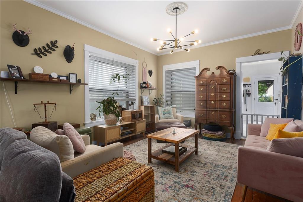 Photo 6 of 640 S Park Avenue