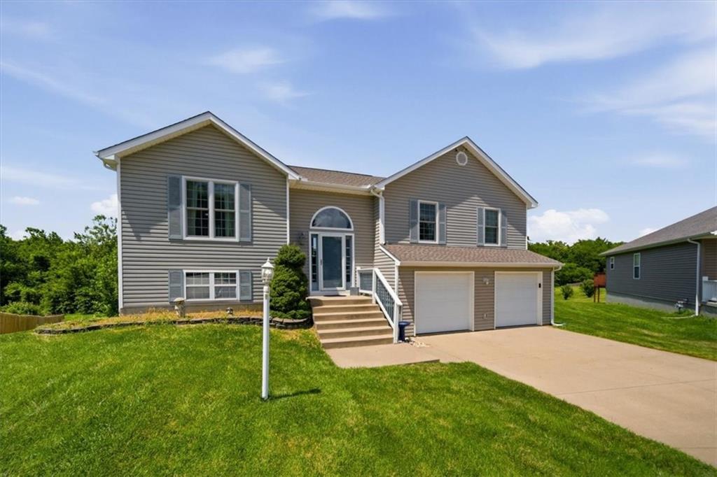 Photo 5 of 12650 Oakwood Drive