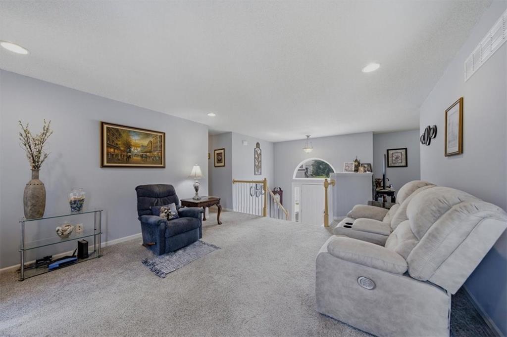 Photo 6 of 12650 Oakwood Drive