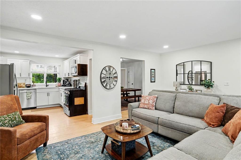 Photo 7 of 7515 Juniper Drive