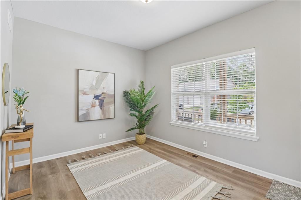 Photo 6 of 700 Pampas Street