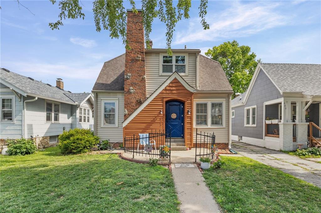 Photo of 811 E 23rd Avenue