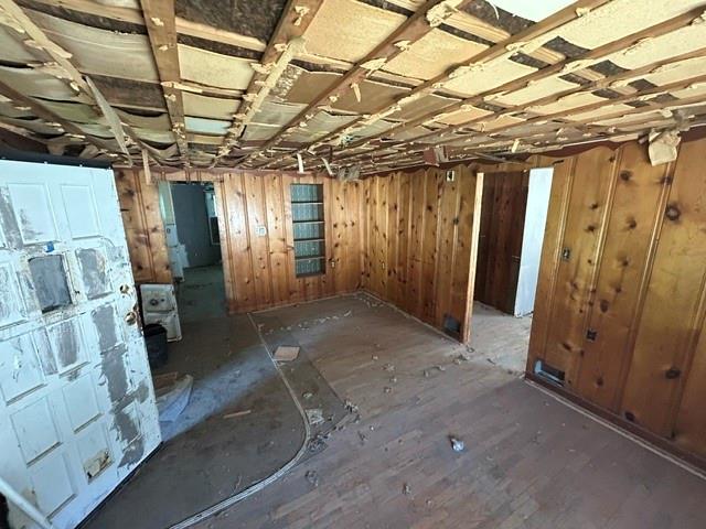 Photo 5 of 3705 Freeman Avenue