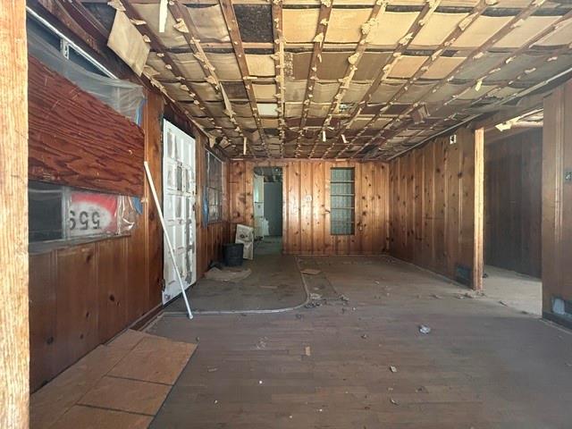 Photo 6 of 3705 Freeman Avenue