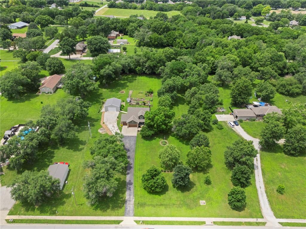 Photo 2 of 1812 N 150th Street