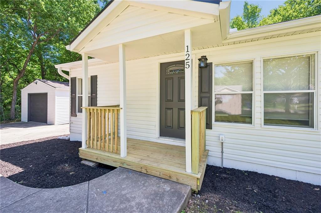 Photo 4 of 125 Gould Street