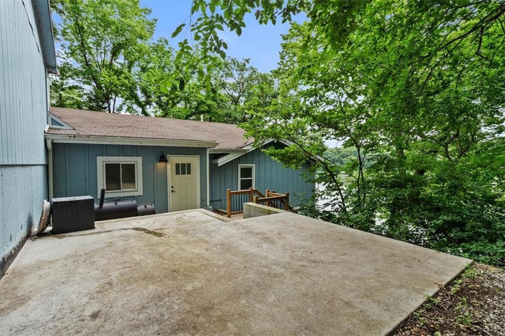 Photo 3 of 5058 Comanche Lane
