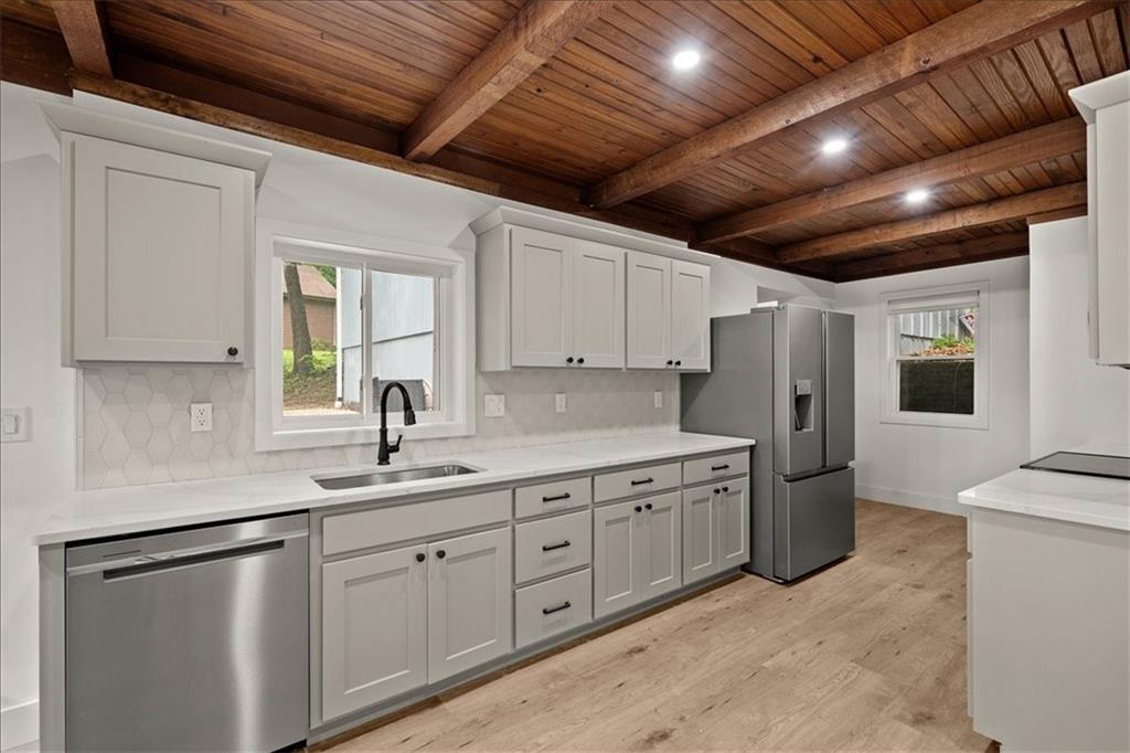 Photo 7 of 5058 Comanche Lane