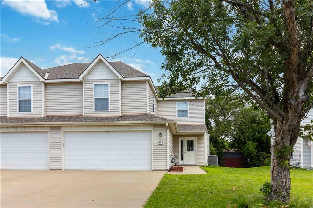 Photo of 938 E Wildcat Run Street