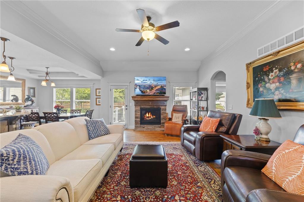 Photo 3 of 15416 Juniper Lane