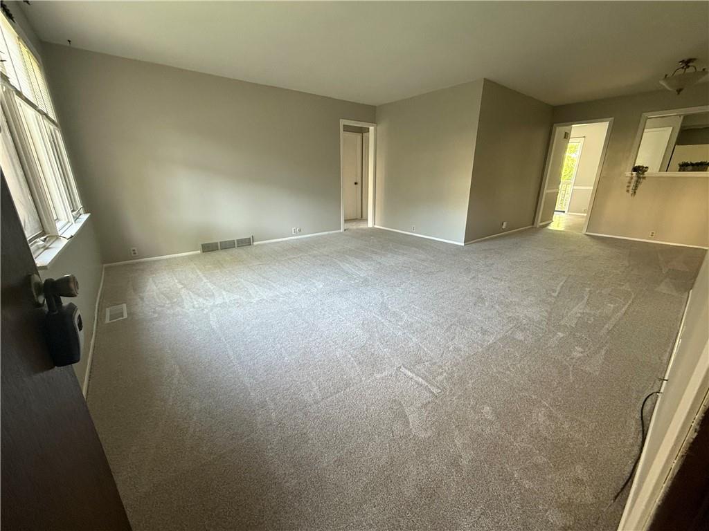 Photo 4 of 472 W 104th Street #A