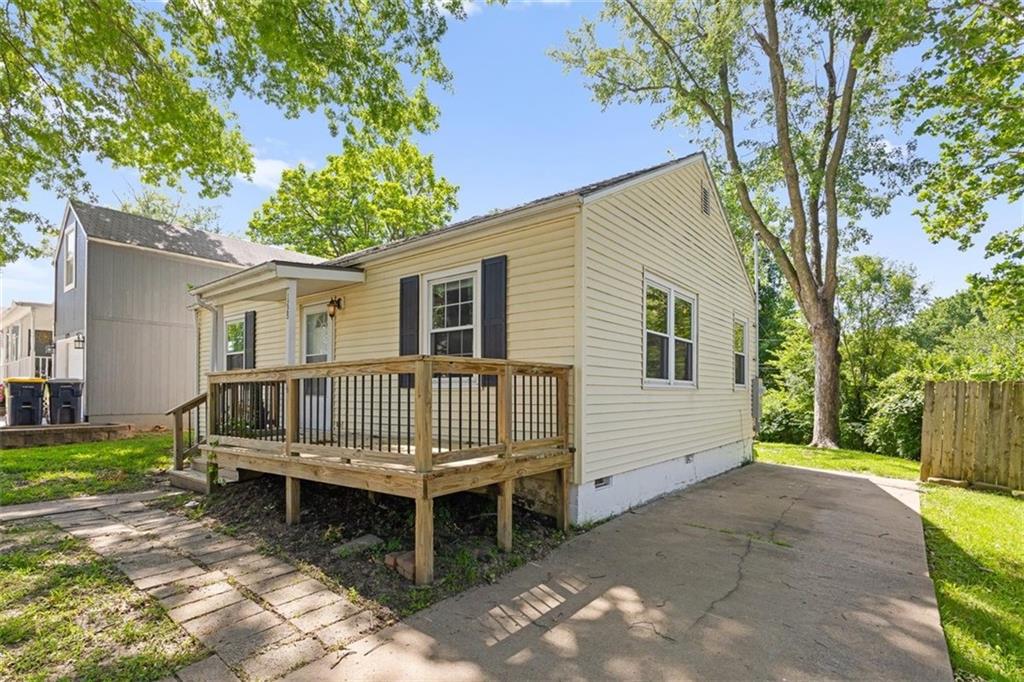 Photo 6 of 1225 43rd Street