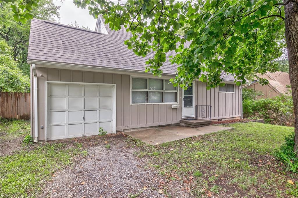 Photo 2 of 8603 Corrington Avenue