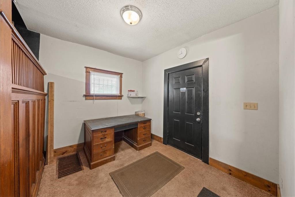 Photo 4 of 3302 Prospect Avenue