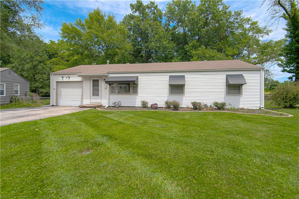 Photo of 2418 NE PURSELL Road