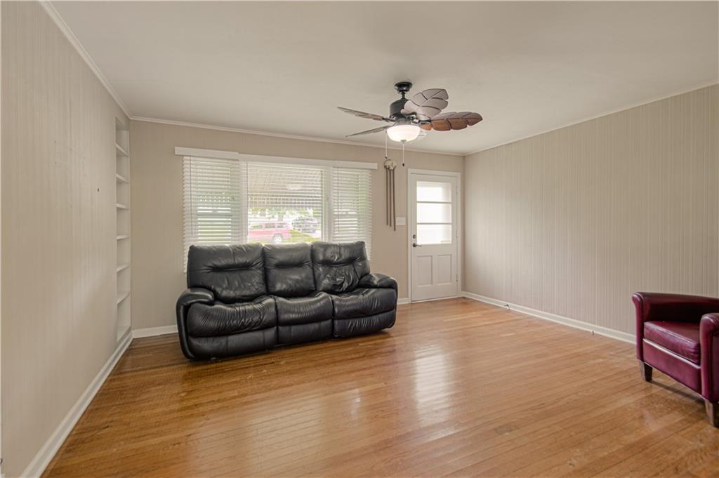 Photo 6 of 2418 NE PURSELL Road