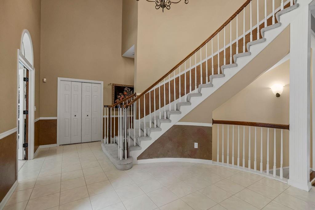Photo 5 of 18702 W 64th Street