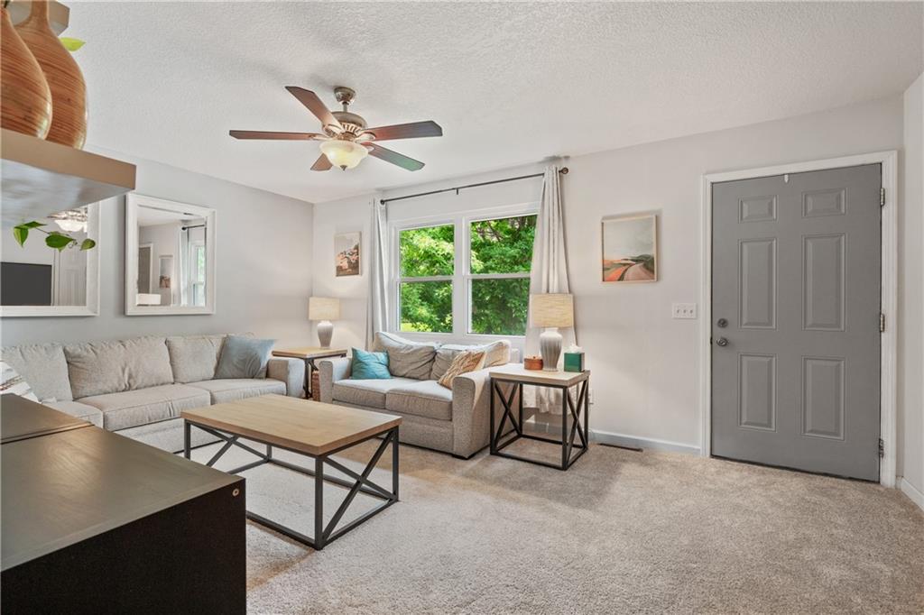 Photo 6 of 14813 S Wyandotte Drive
