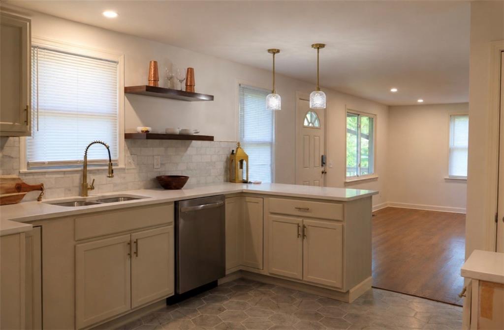 Photo 6 of 3236 N 63rd Street