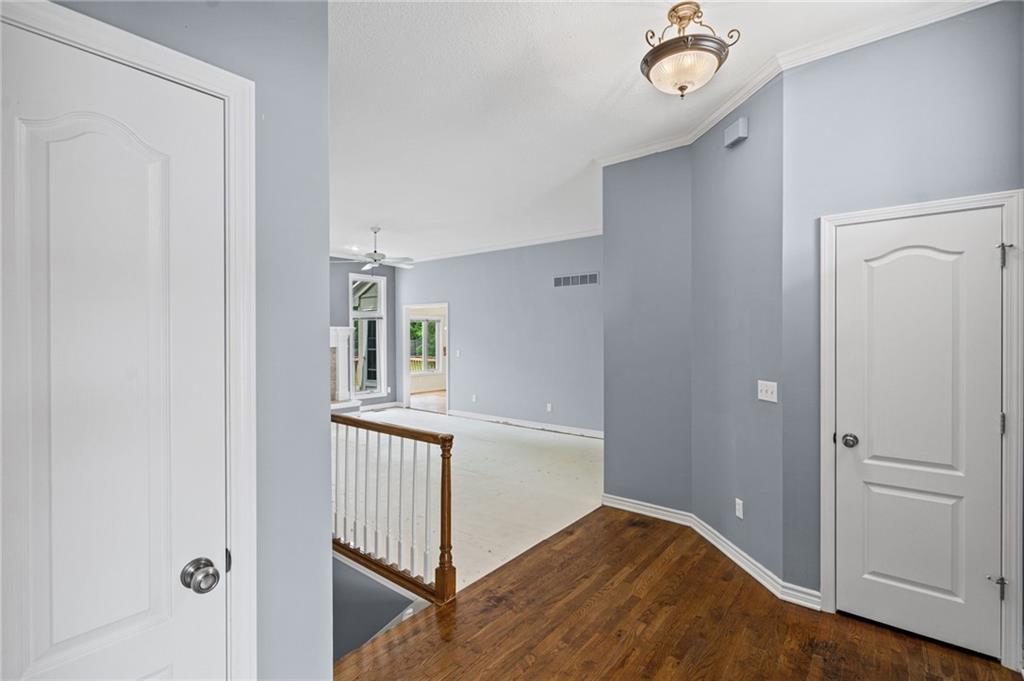 Photo 7 of 510 Ashurst Place